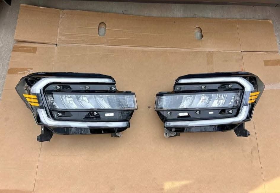 2022 2023 2024 Ford Expedition LED headlights left and right