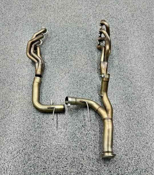 F150 5.0 Long Tube Headers

Brand Velocity 
Came off a 2024 F150 
5.0 Long Tube Headers 
Catless Y pipe
Comes with defoulers